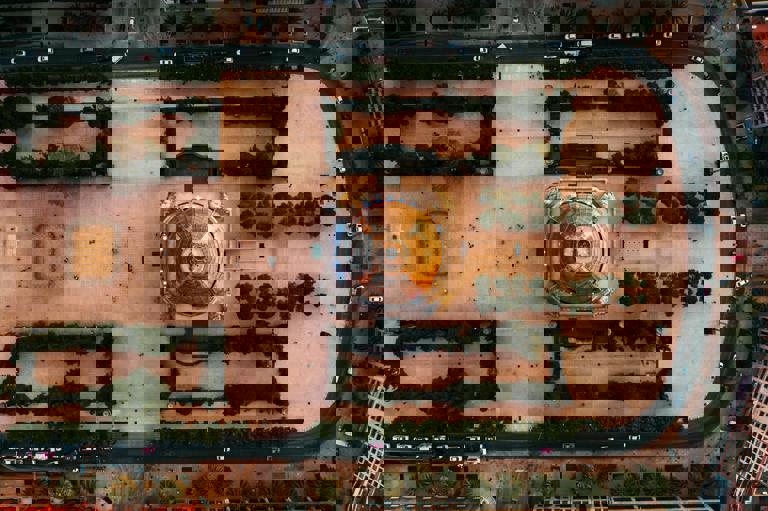 Power Outage Shuts Down High Street Shops During Saturday's Busy Midday Rush